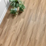 5905167858264-Panele-winylowe-ze-zintegrowanym-podkladem-SPC-LVT-Dab-Lakewood-CWA-186-Arbiton (2).webp